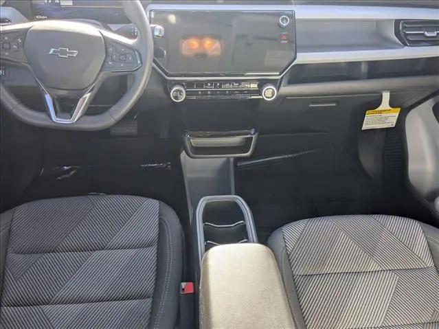 2027 Chevrolet Bolt LT FWD