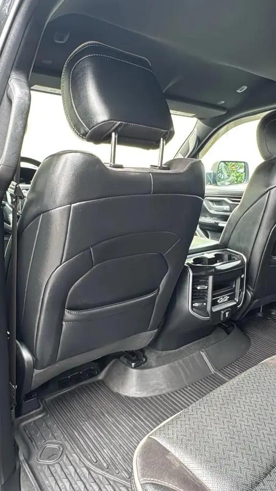 2020 Ram 1500 Laramie Crew Cab 4x4 5'7" Box