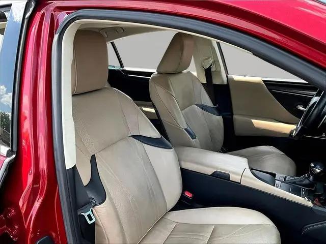 2019 Lexus ES 350 Luxury