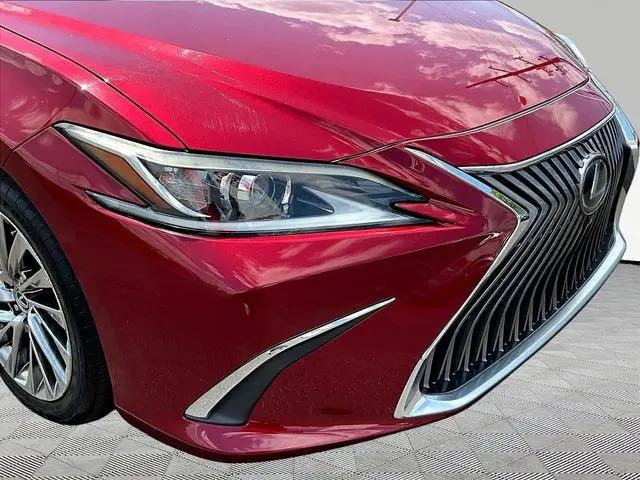 2019 Lexus ES 350 Luxury