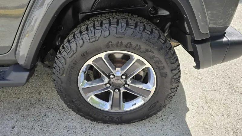 2020 Jeep Wrangler Sahara 4x4