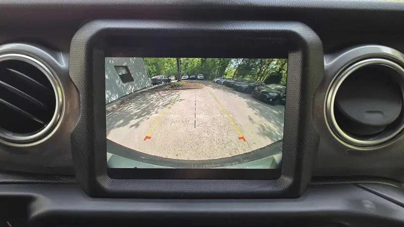 2020 Jeep Wrangler Sahara 4x4