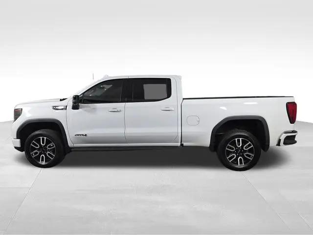 2025 GMC Sierra 1500 4WD Crew Cab Standard Box AT4