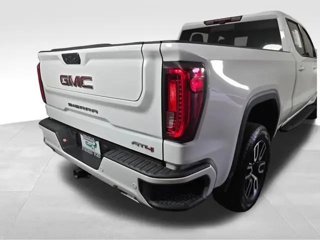 2025 GMC Sierra 1500 4WD Crew Cab Standard Box AT4