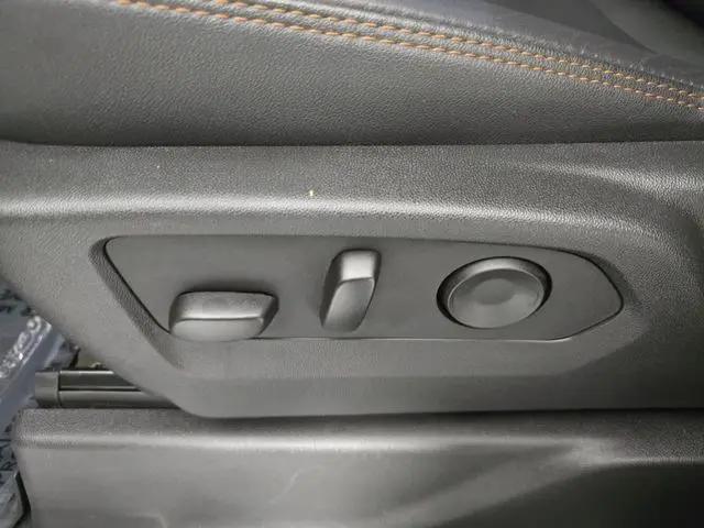 2025 GMC Sierra 1500 4WD Crew Cab Standard Box AT4