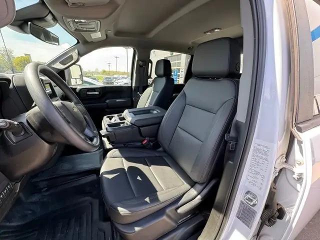 2025 Chevrolet Silverado 3500HD Work Truck