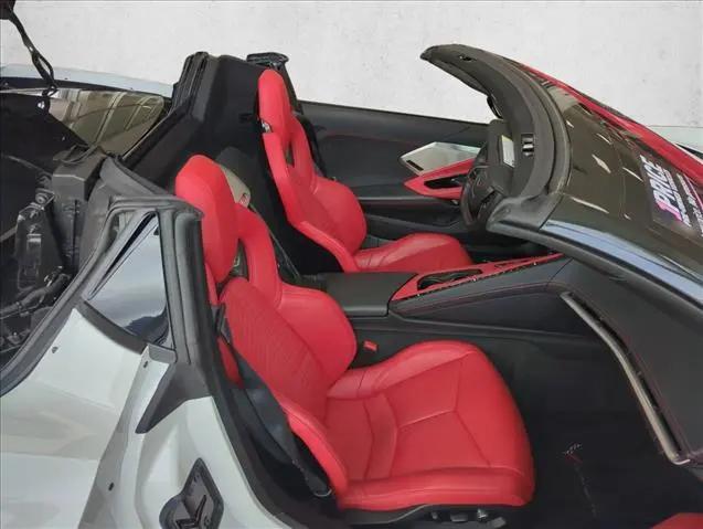 2023 Chevrolet Corvette Stingray RWD Convertible 2LT