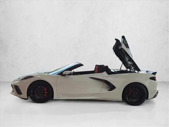 2023 Chevrolet Corvette Stingray RWD Convertible 2LT