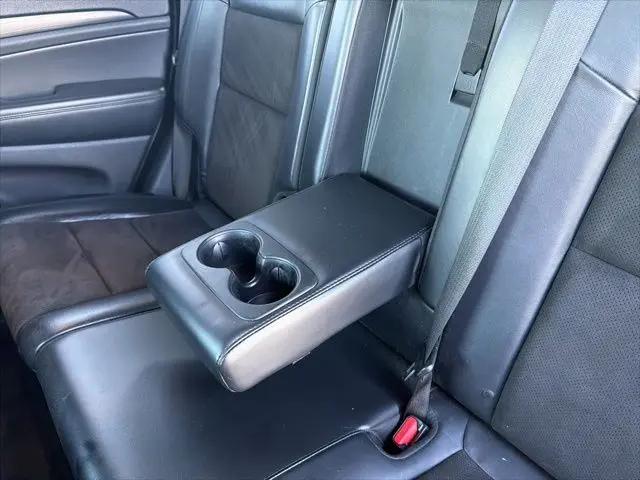 2019 Jeep Grand Cherokee Altitude 4x4