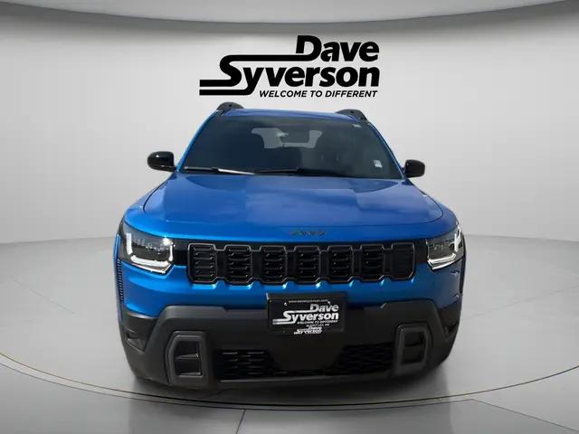2026 Jeep Cherokee Laredo 4x4