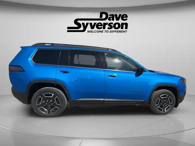 2026 Jeep Cherokee Laredo 4x4