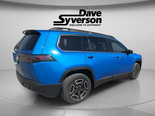 2026 Jeep Cherokee Laredo 4x4