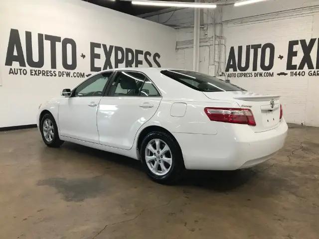 2009 Toyota Camry LE