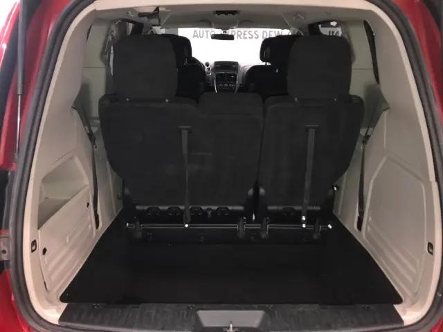 2012 Dodge Grand Caravan SE/AVP