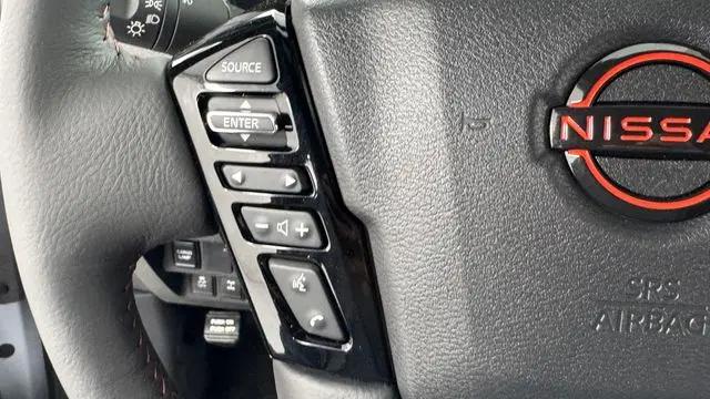 2026 Nissan Frontier Crew Cab PRO-4X 4x4