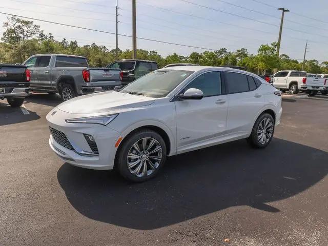 2026 Buick NV Avenir FWD
