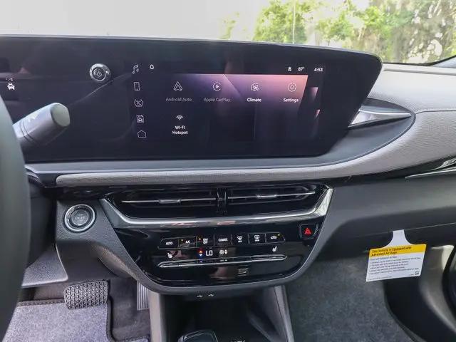 2026 Buick NV Avenir FWD