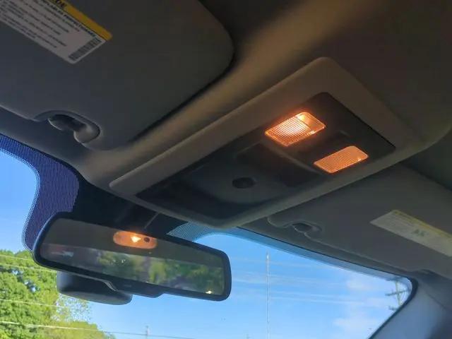 2022 Ram 1500 Classic Tradesman Regular Cab 4x4 8' Box