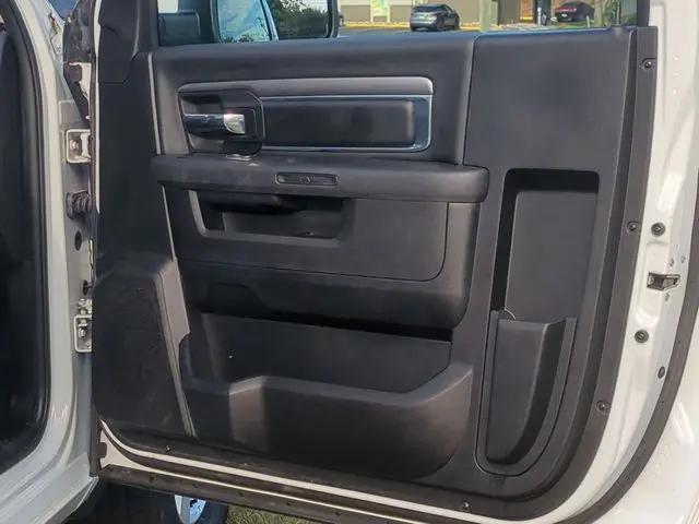 2022 Ram 1500 Classic Tradesman Regular Cab 4x4 8' Box