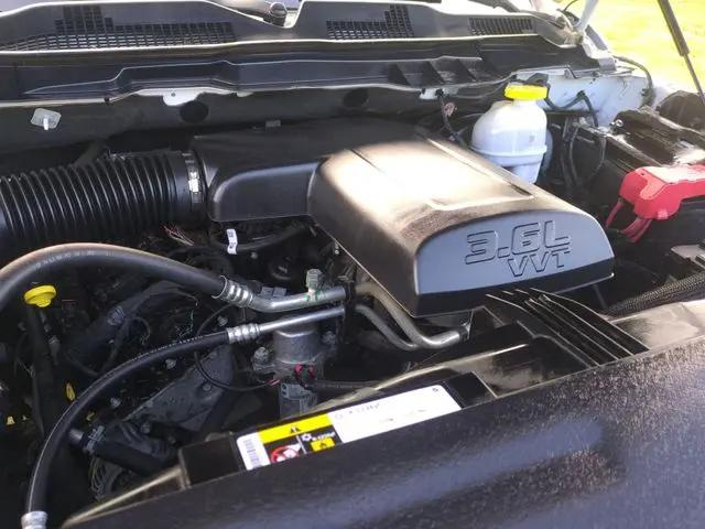 2022 Ram 1500 Classic Tradesman Regular Cab 4x4 8' Box