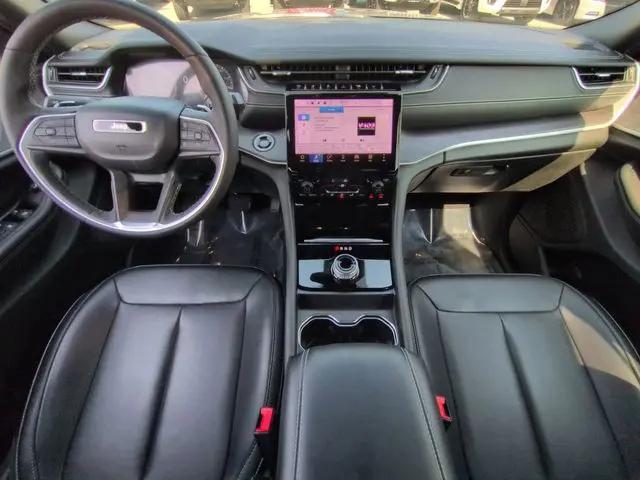 2024 Jeep Grand Cherokee L Limited 4x2