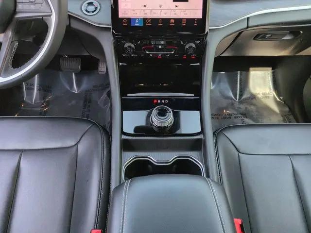 2024 Jeep Grand Cherokee L Limited 4x2