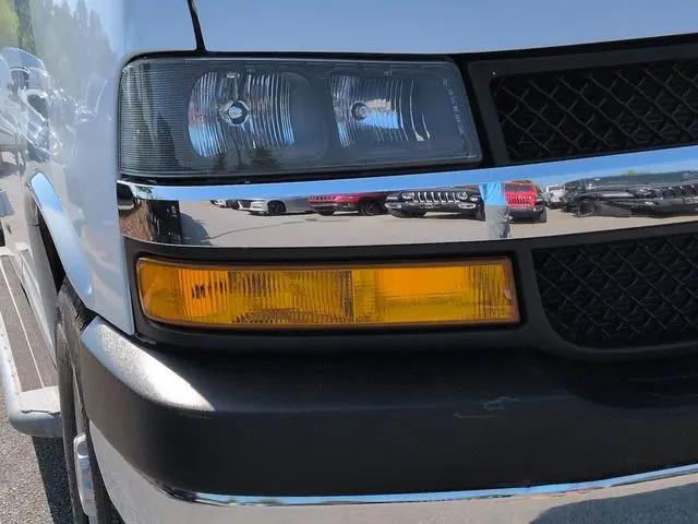 2023 Chevrolet Express Cargo Van RWD 2500 Regular Wheelbase WT