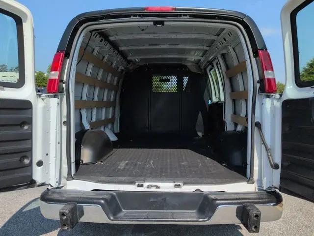 2023 Chevrolet Express Cargo Van RWD 2500 Regular Wheelbase WT