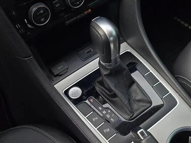 2020 Volkswagen Passat 2.0T SEL