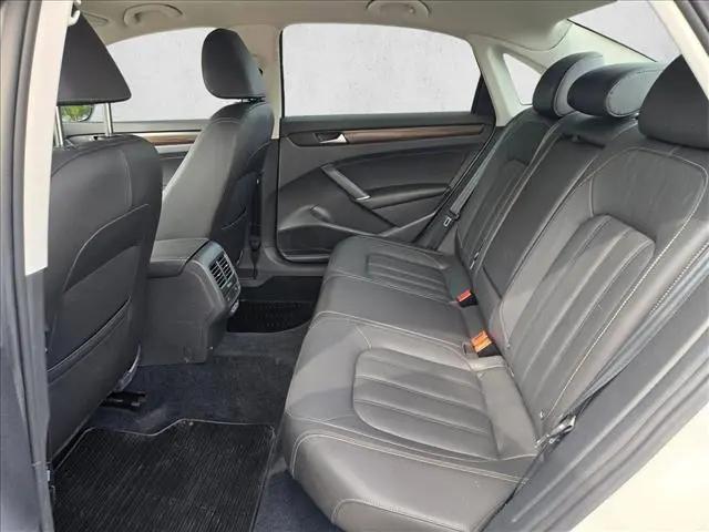 2020 Volkswagen Passat 2.0T SEL