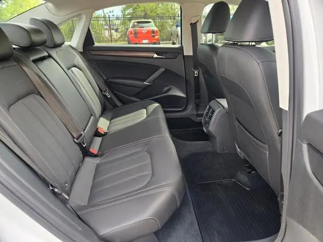 2020 Volkswagen Passat 2.0T SEL