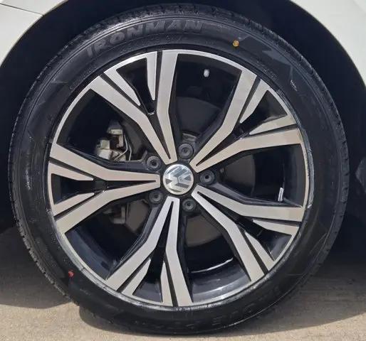 2020 Volkswagen Passat 2.0T SEL