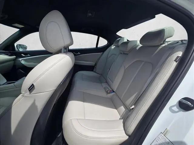 2025 Genesis G70 2.5T RWD