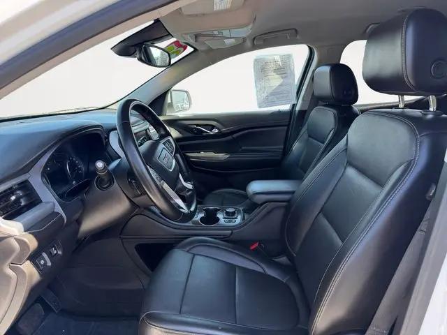 2023 GMC Acadia FWD SLT
