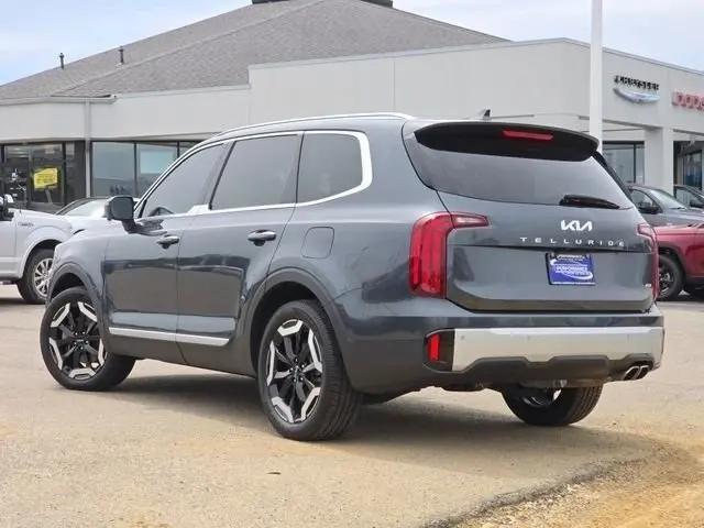 2023 Kia Telluride S