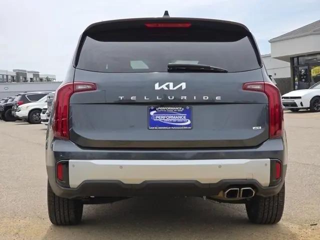 2023 Kia Telluride S