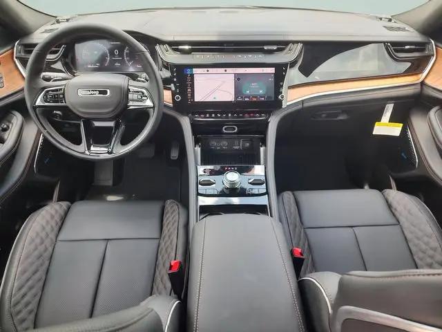 2026 Jeep Grand Cherokee L Summit 4x4