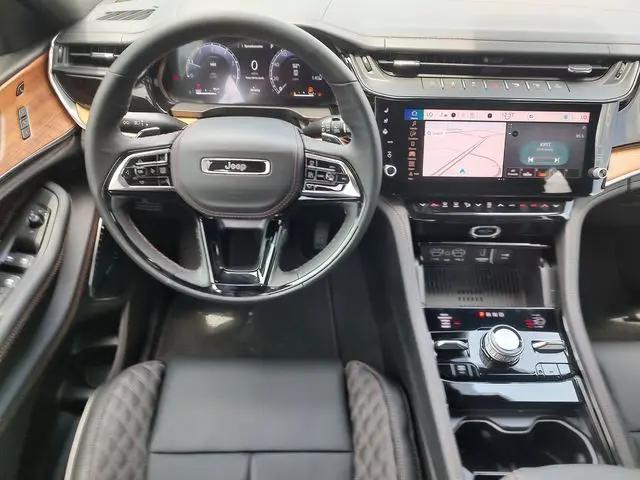 2026 Jeep Grand Cherokee L Summit 4x4