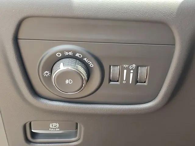 2026 Jeep Grand Cherokee L Summit 4x4
