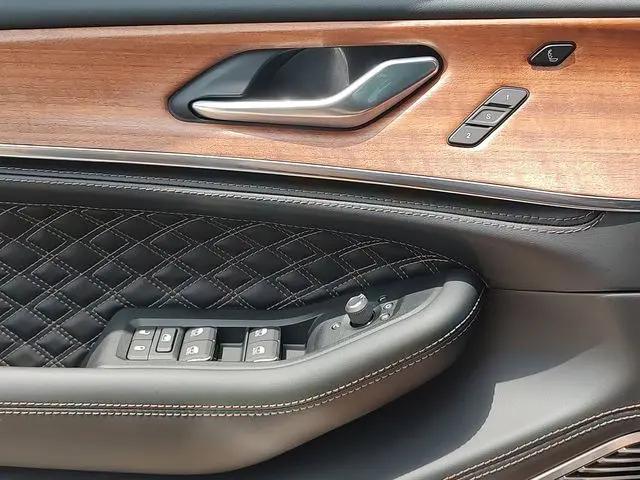2026 Jeep Grand Cherokee L Summit 4x4