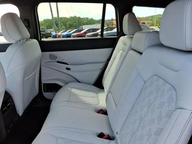 2026 Jeep Cherokee Overland 4x4