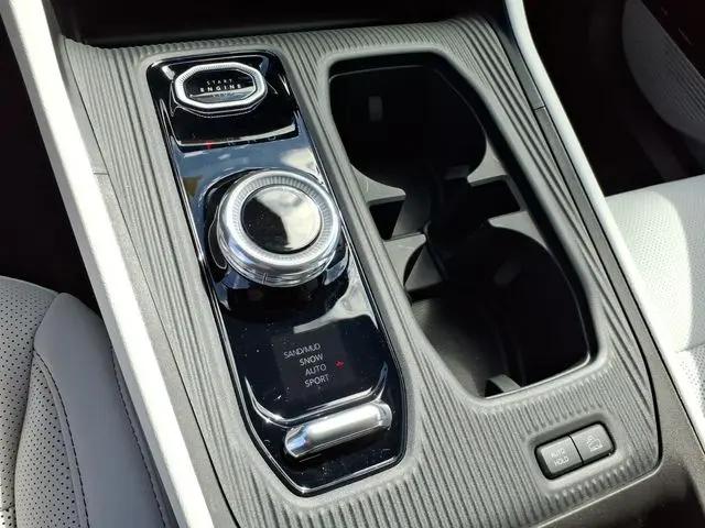 2026 Jeep Cherokee Overland 4x4