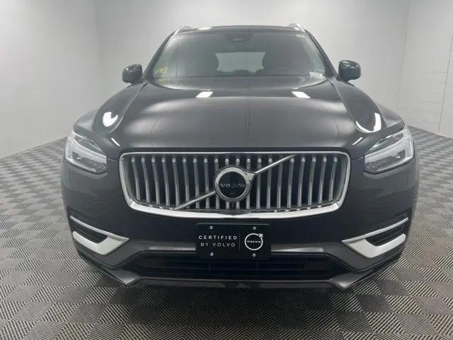 2023 Volvo XC90 B6 Plus 6-Seater