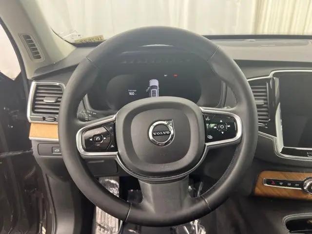 2023 Volvo XC90 B6 Plus 6-Seater
