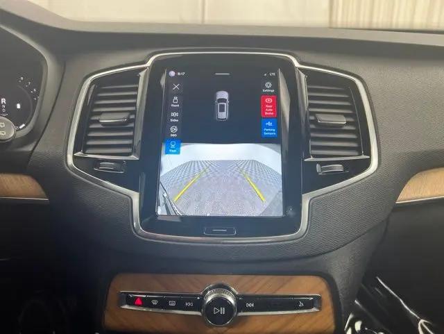 2023 Volvo XC90 B6 Plus 6-Seater
