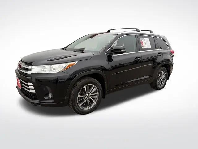 2018 Toyota Highlander XLE for sale in Perham, MN