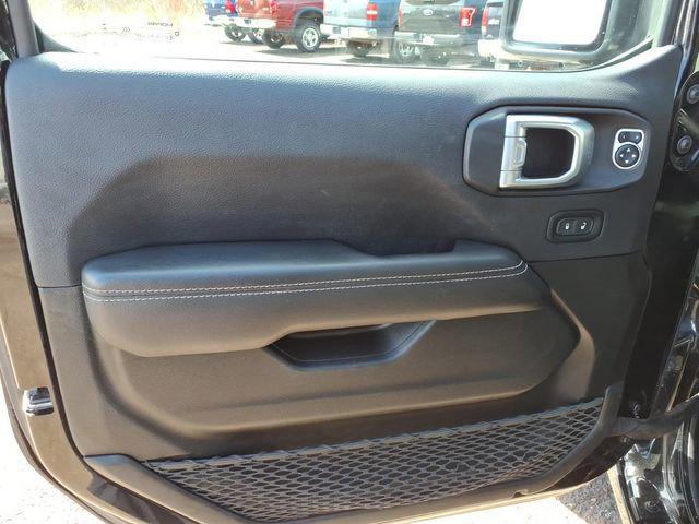 2023 Jeep Wrangler 4-Door Sahara 4x4