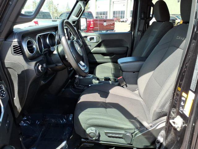 2023 Jeep Wrangler 4-Door Sahara 4x4