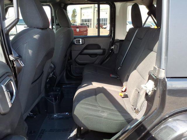 2023 Jeep Wrangler 4-Door Sahara 4x4