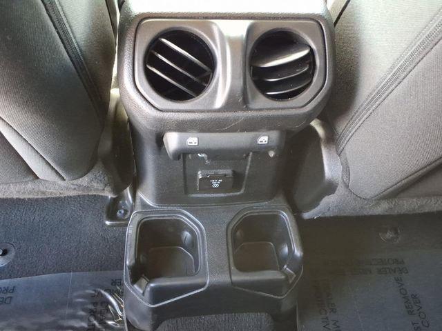 2023 Jeep Wrangler 4-Door Sahara 4x4